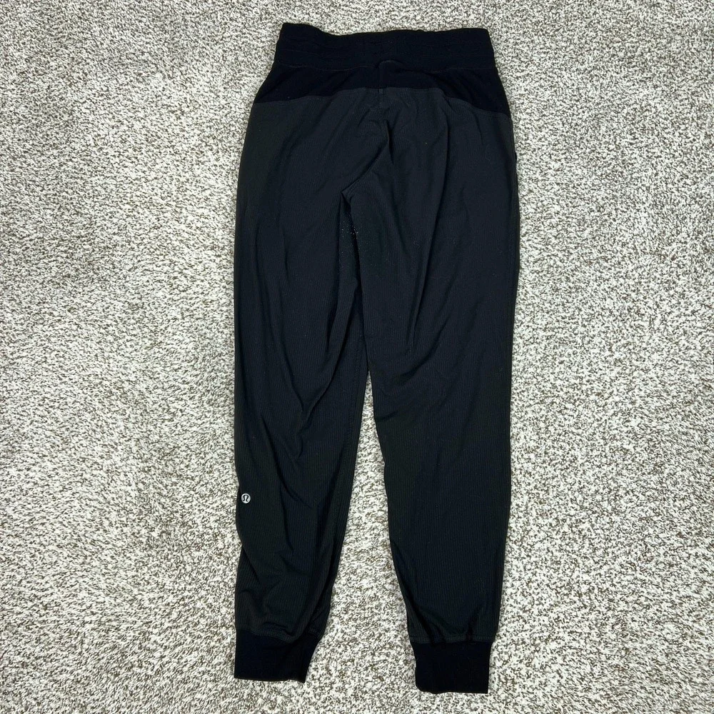 Lululemon Pant Womens Small Black Woven Jogger Elastic Waist Pockets Gym Workout